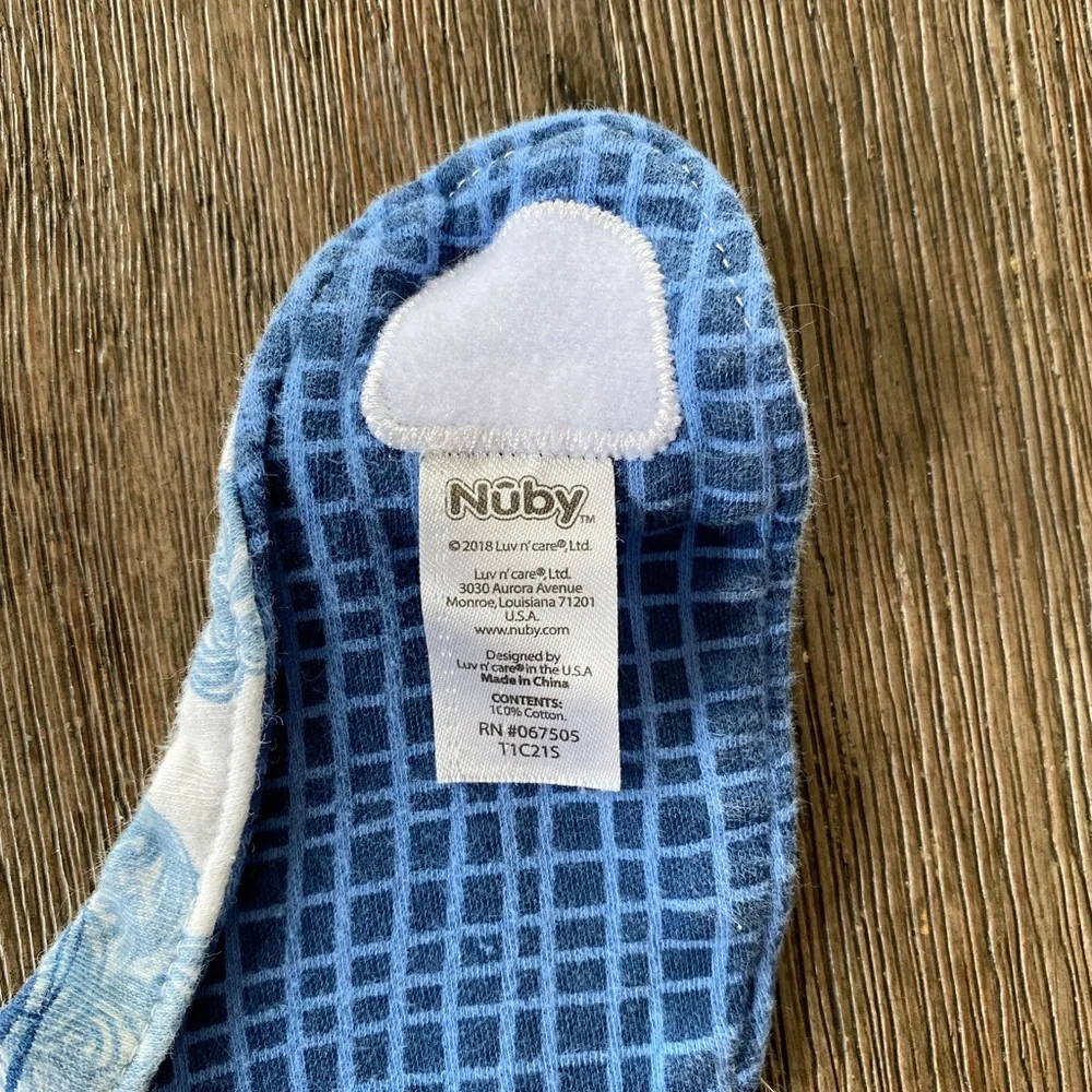 4/$10 Nuby teething bib